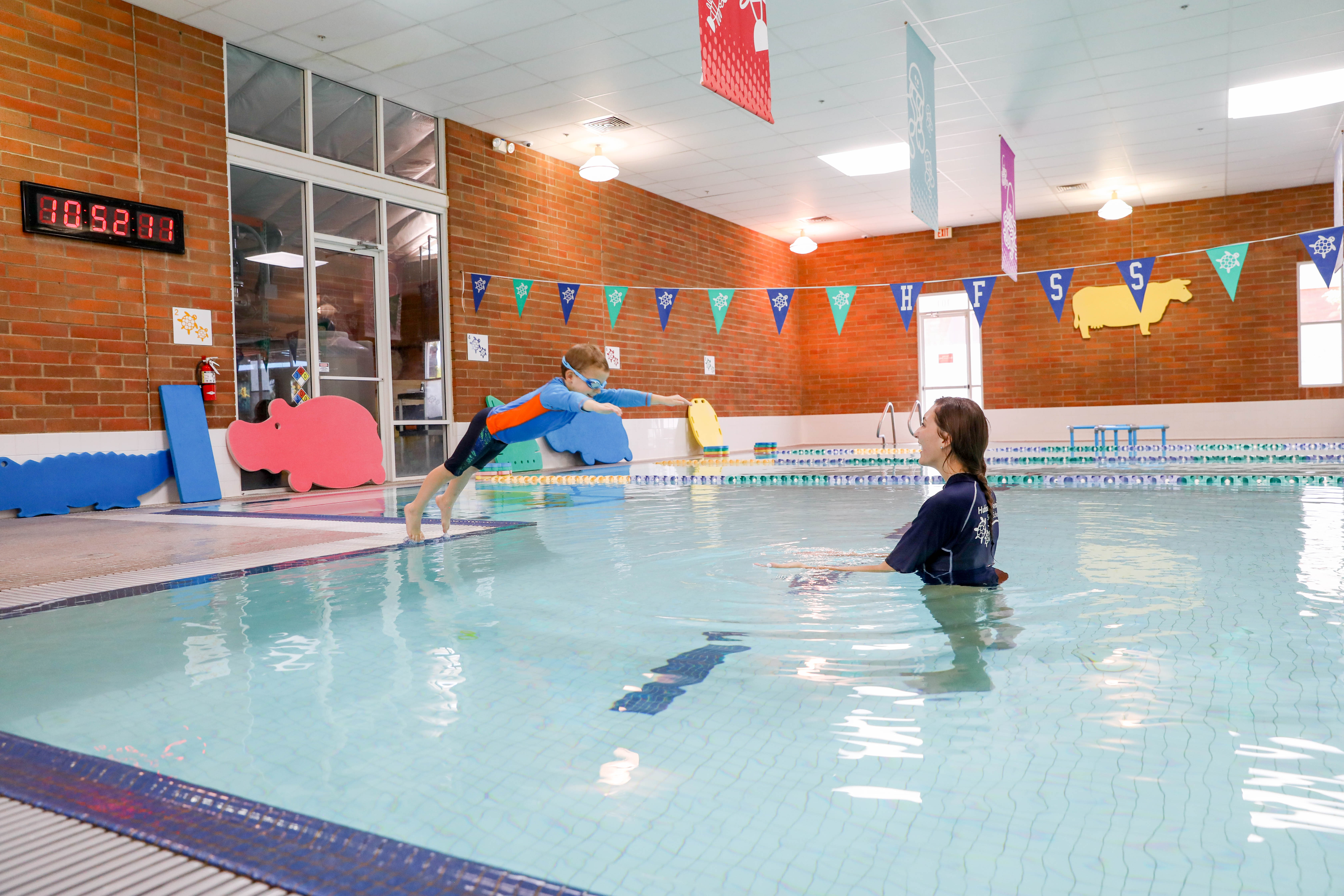 Benefits Of Making Swim Lessons Part Of Your Back To School Routine